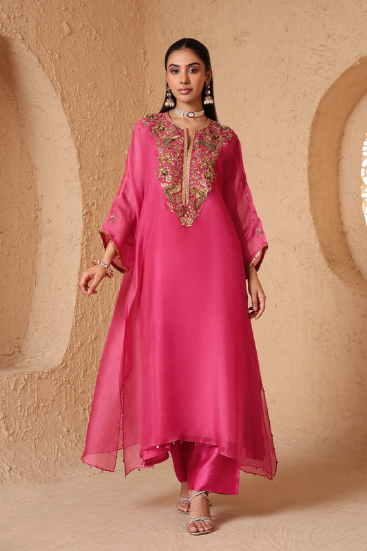 Mehrang Pink Kaftan Kurta Set