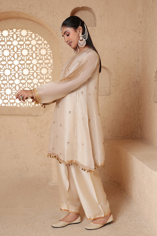 Mehrang Ivory Short Pheran Kurta Set