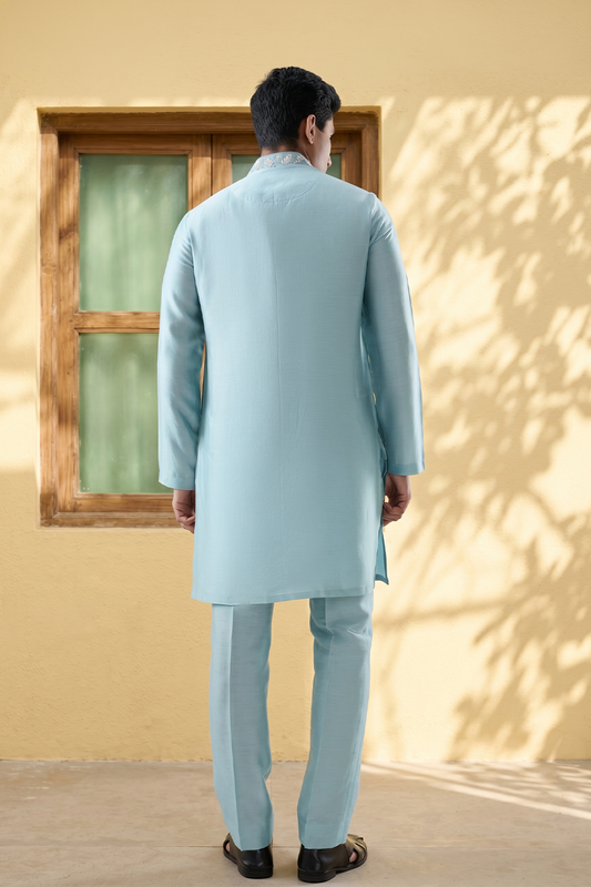 Vaayu Blue Jaal Embroidered Kurta Set
