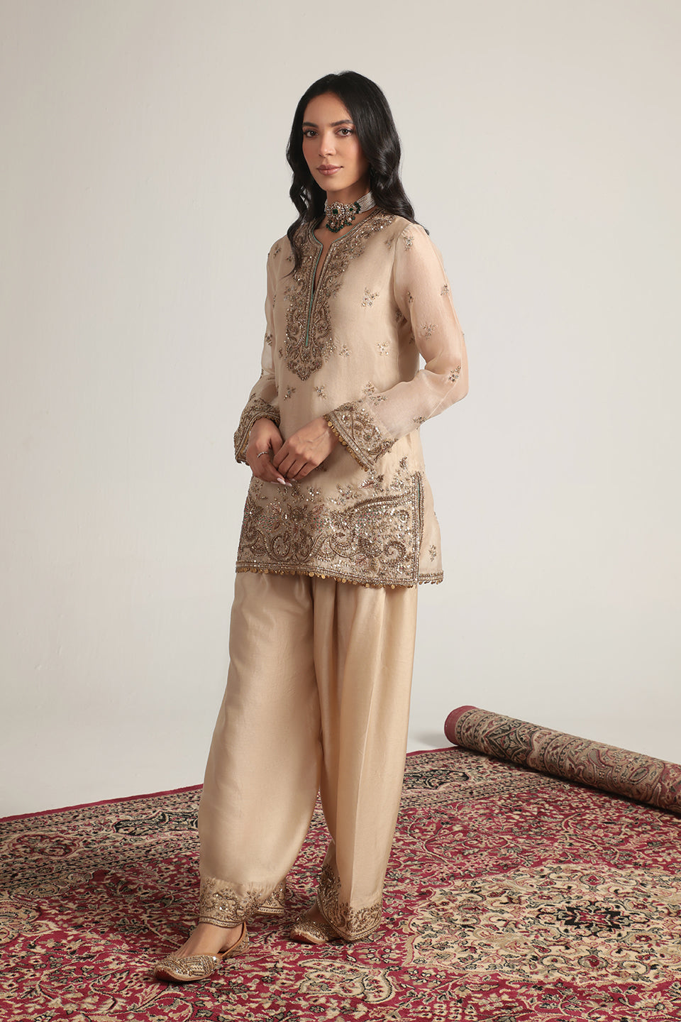 Zar:Rang Short Farshi Kurta Set