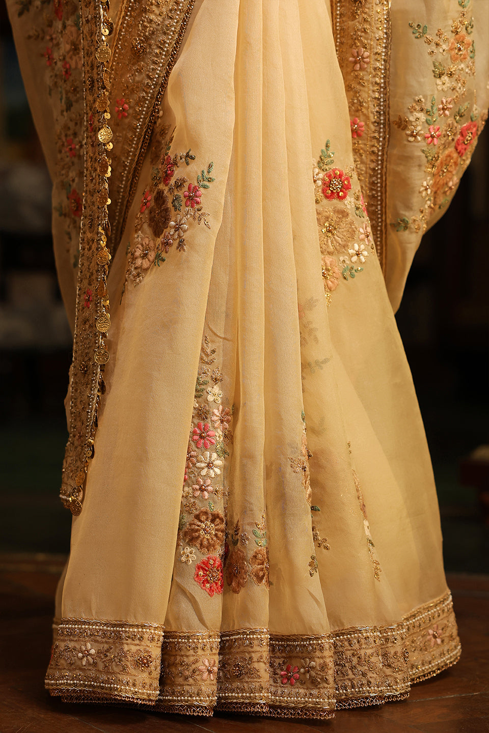 Ahista Ivory Mayur Applique Saree Set