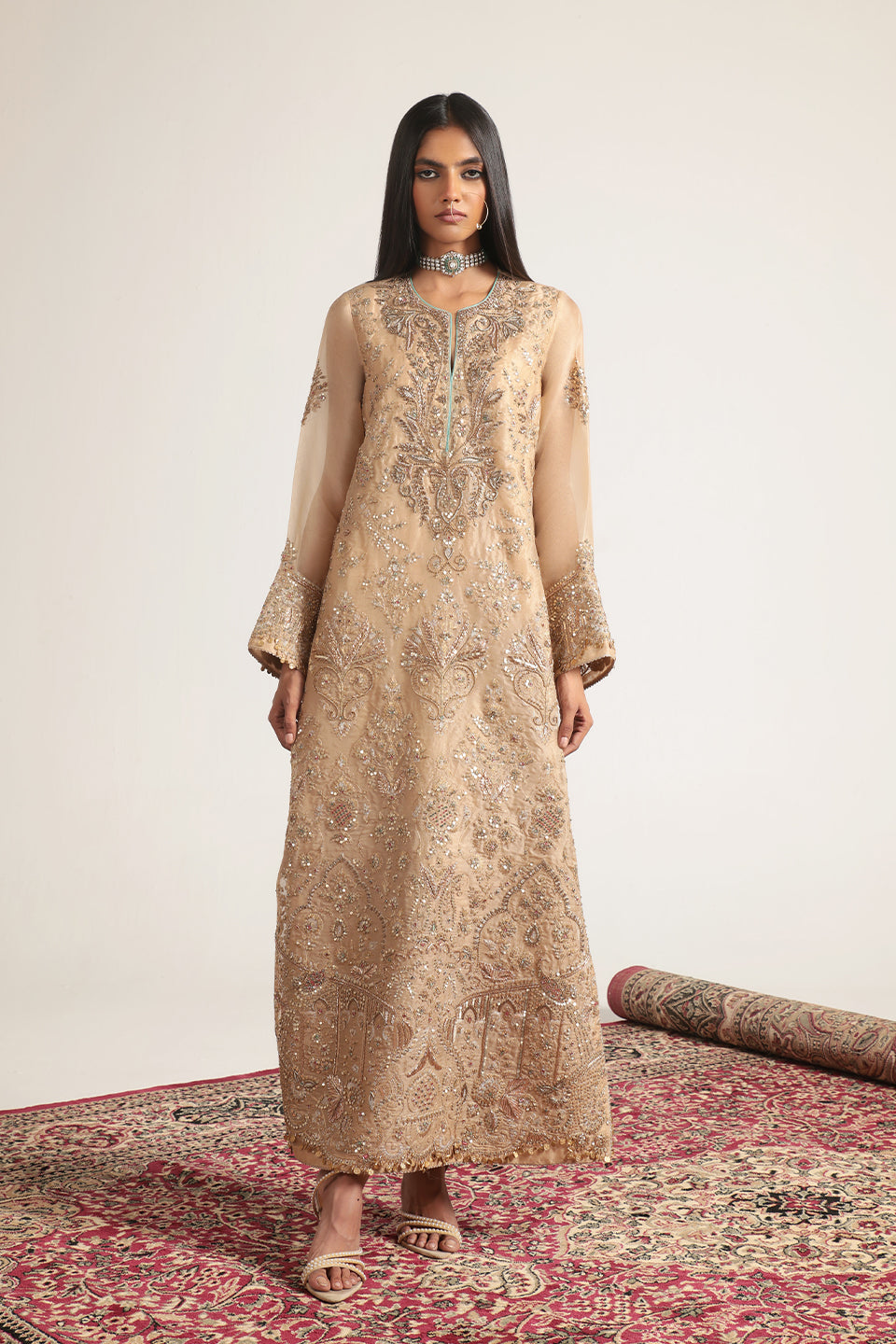 Zar:Rang Ivory Heavy Jaal Kaftan Set
