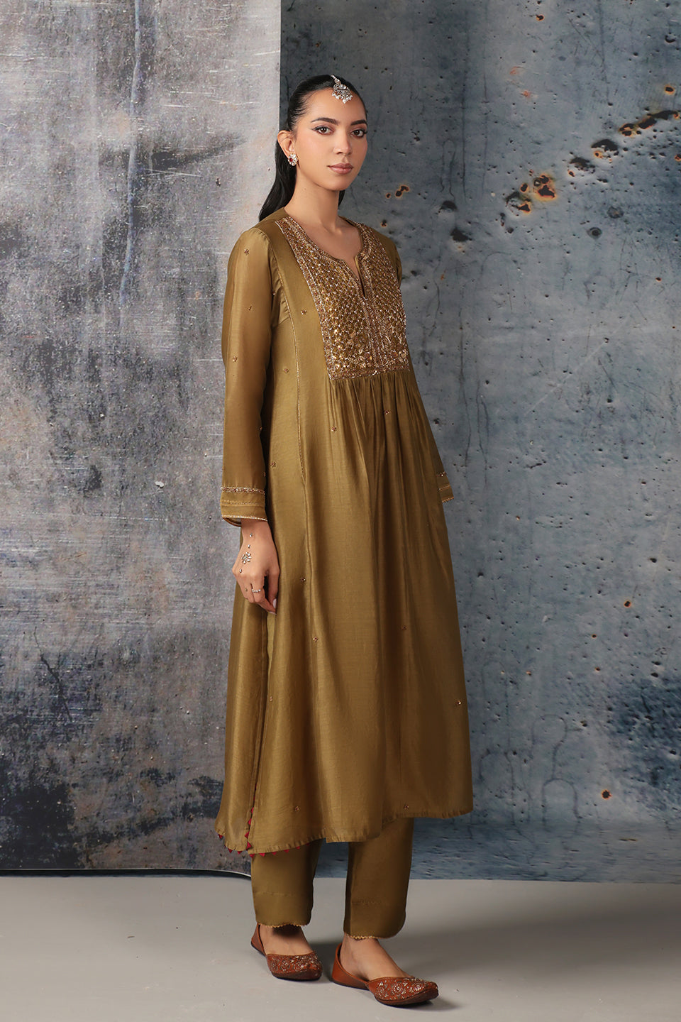 Mehrang Olive Green Frockstyle Kurta Set