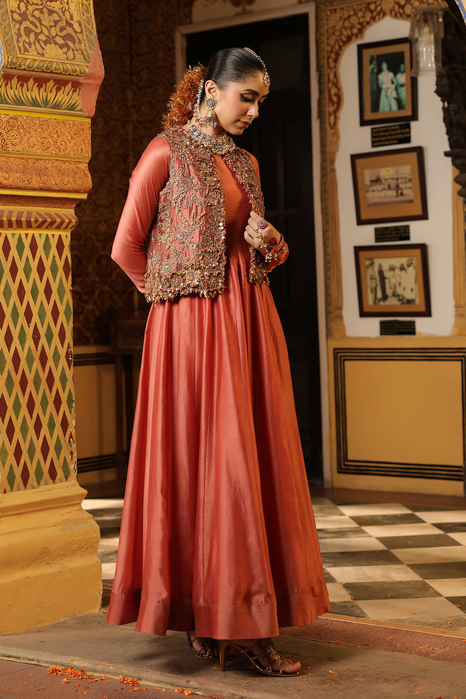 Ahista Rose Pink Jacket Kalidaar Set