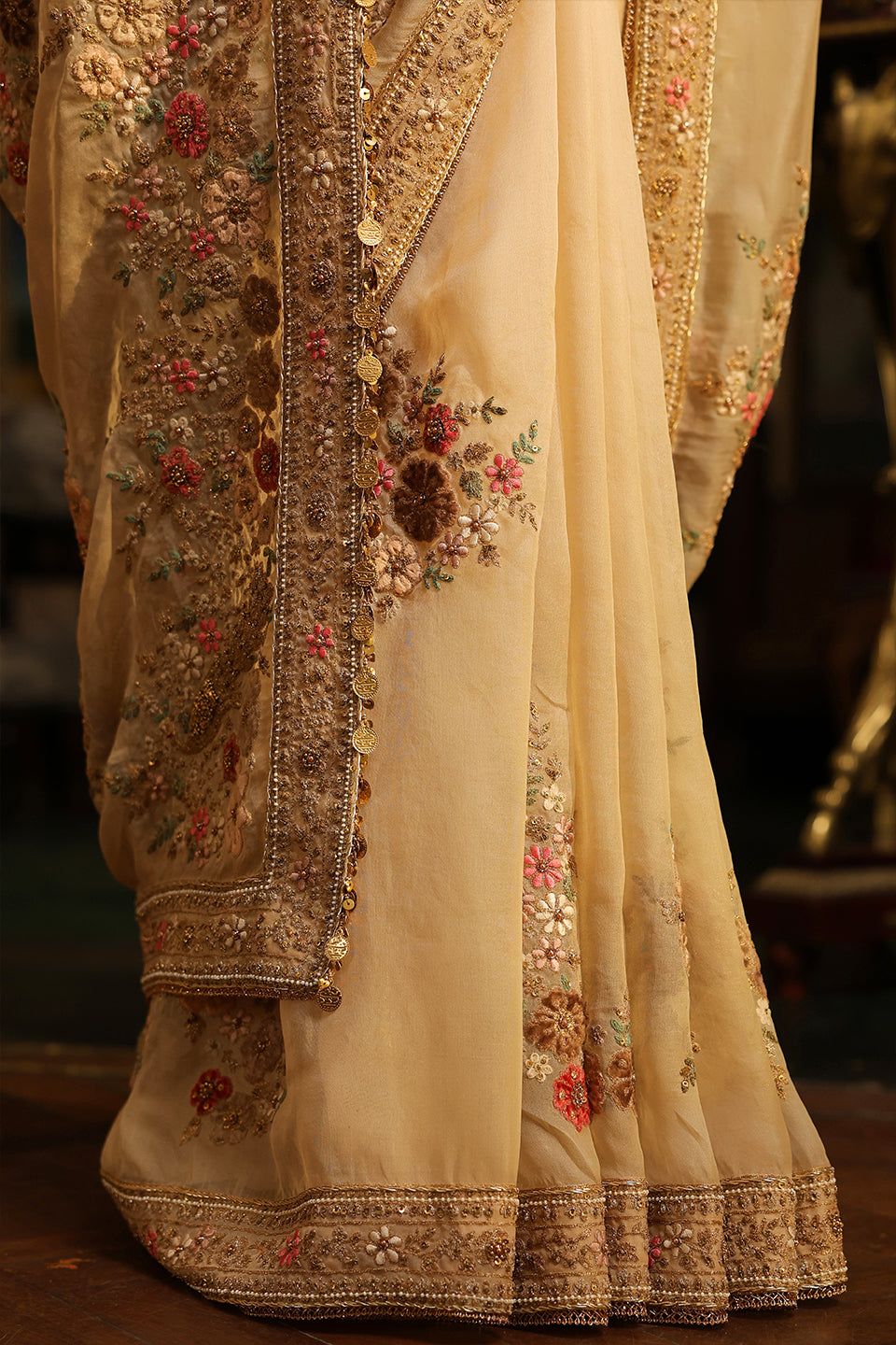 Ahista Ivory Mayur Applique Saree Set