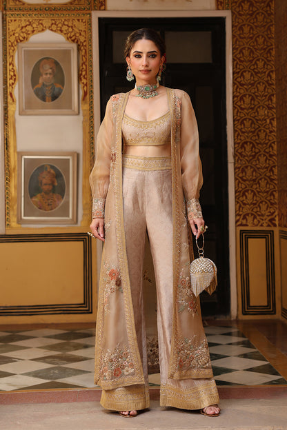 Ahista Ivory Cape Set