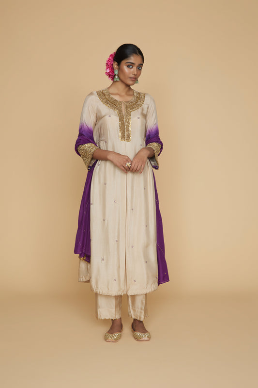 Ivory Purple Ombre Heavy Pitta Neck & Marodi Sleeves Kurta Set