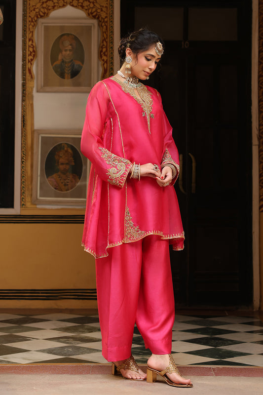Ahista Pink Pheran Short Kurta Set
