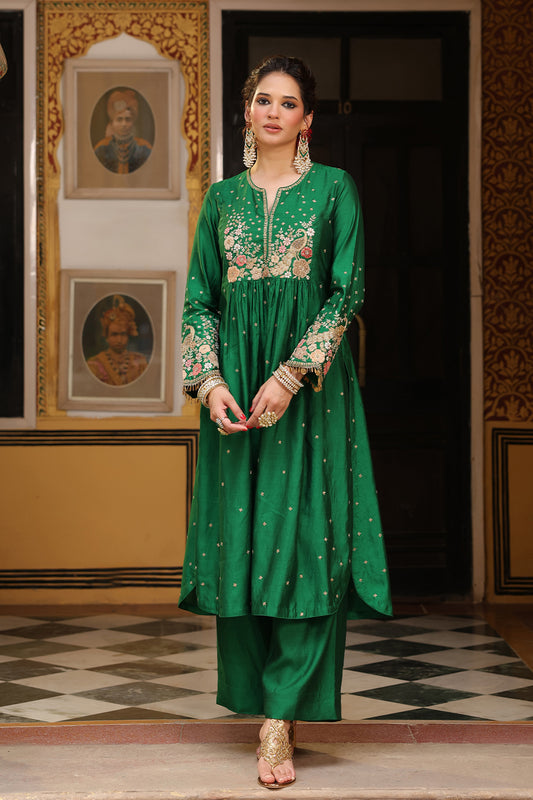 Ahista Green Mayur Applique Frockstyle Kurta Set