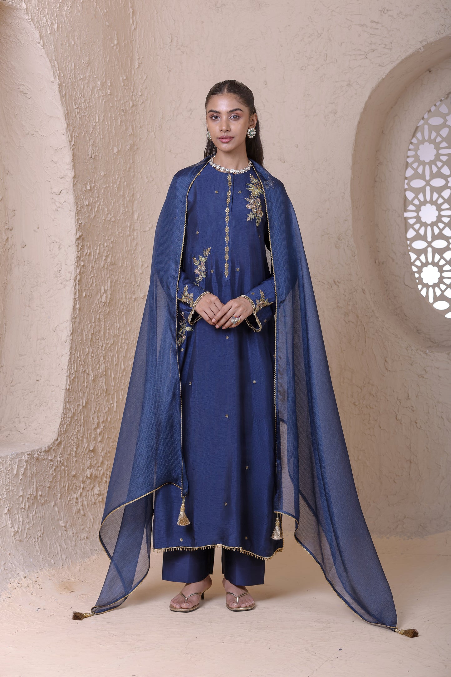 Rangrez Blue Phool Kurta Set