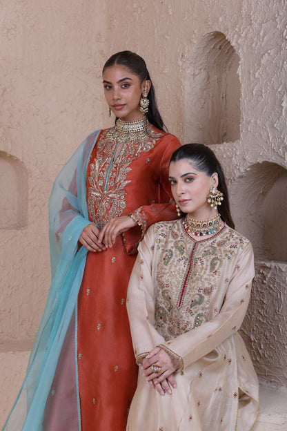 Rangrez Ivory Long Pheran Kurta Set