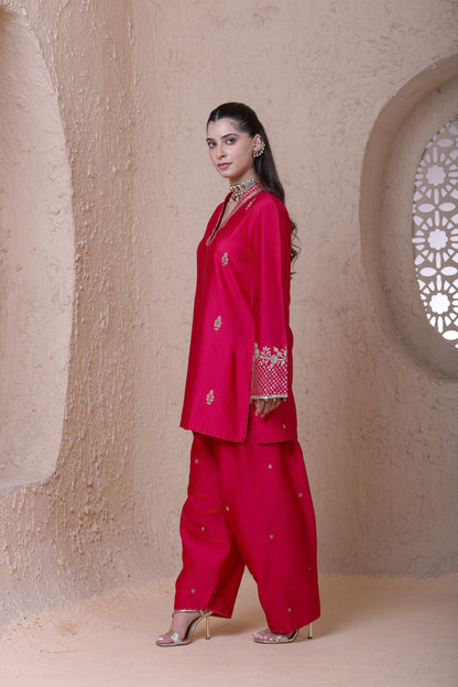 Rangrez Pink V Neck Short Kurta Set