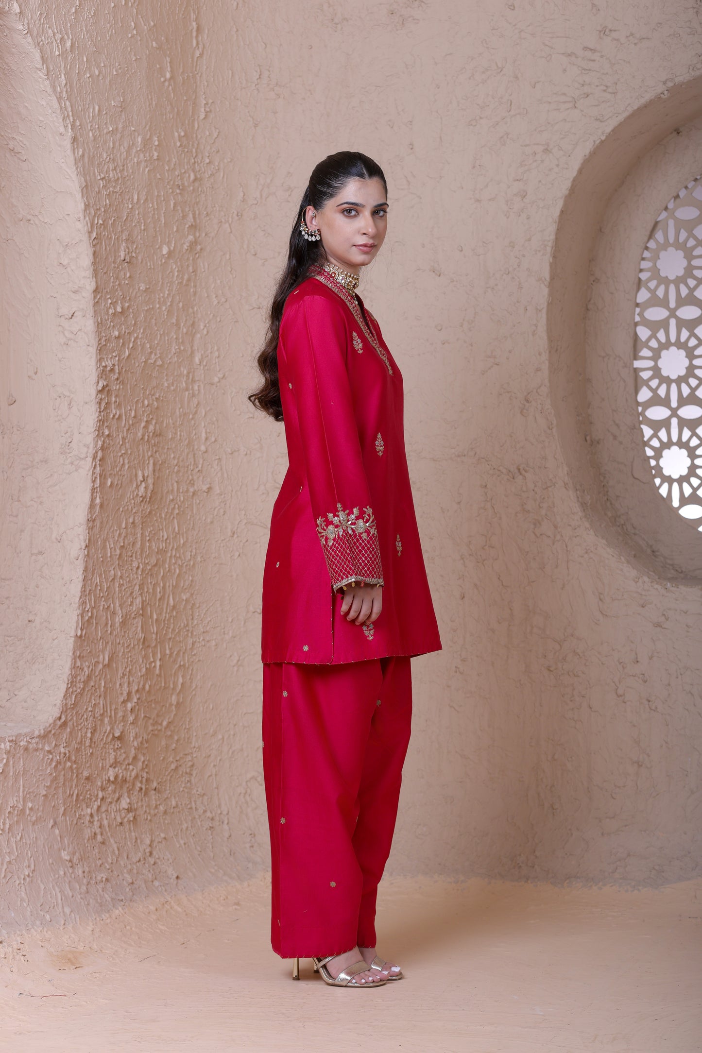 Rangrez Pink V Neck Short Kurta Set