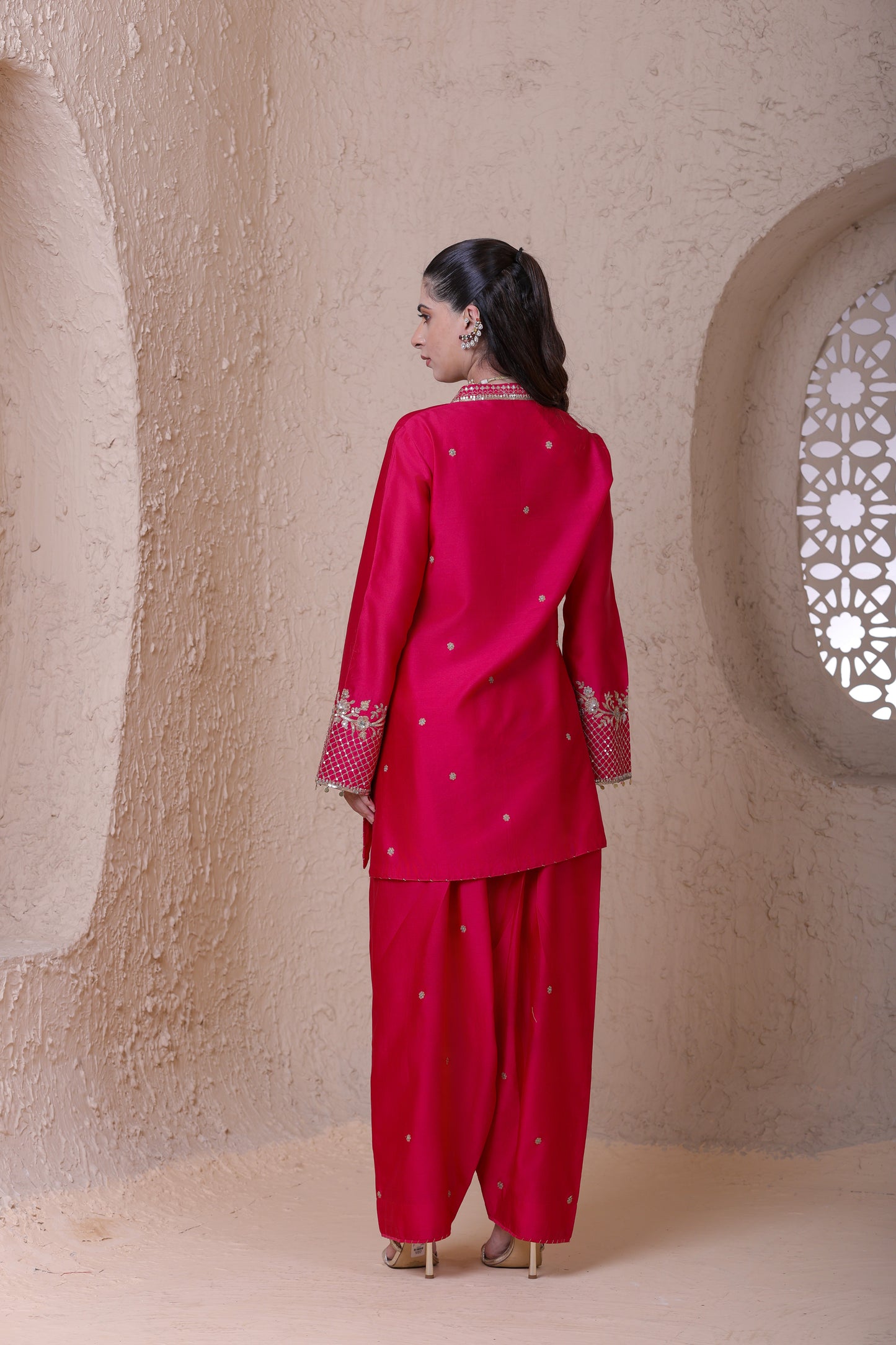 Rangrez Pink V Neck Short Kurta Set