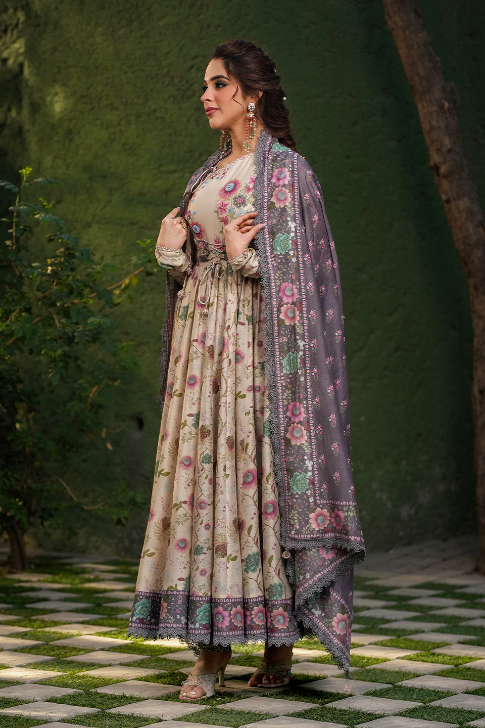 Mughal Koti Anarkali