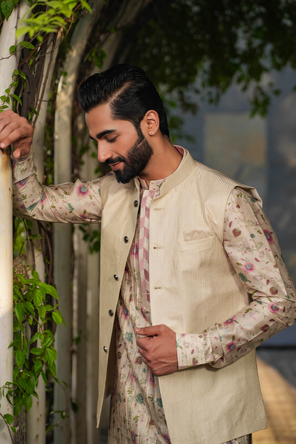 Ivory Mughal Embroidered Bandi & Pleated Kurta Set