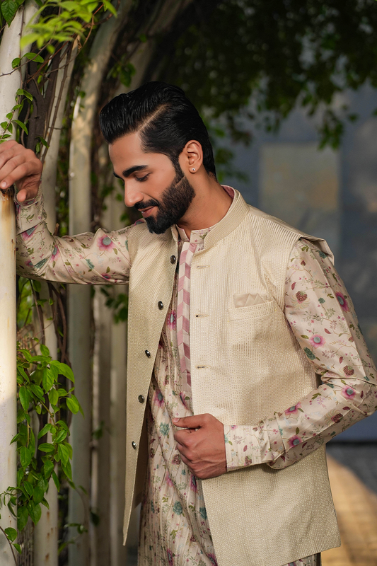 Ivory Mughal Embroidered Bandi