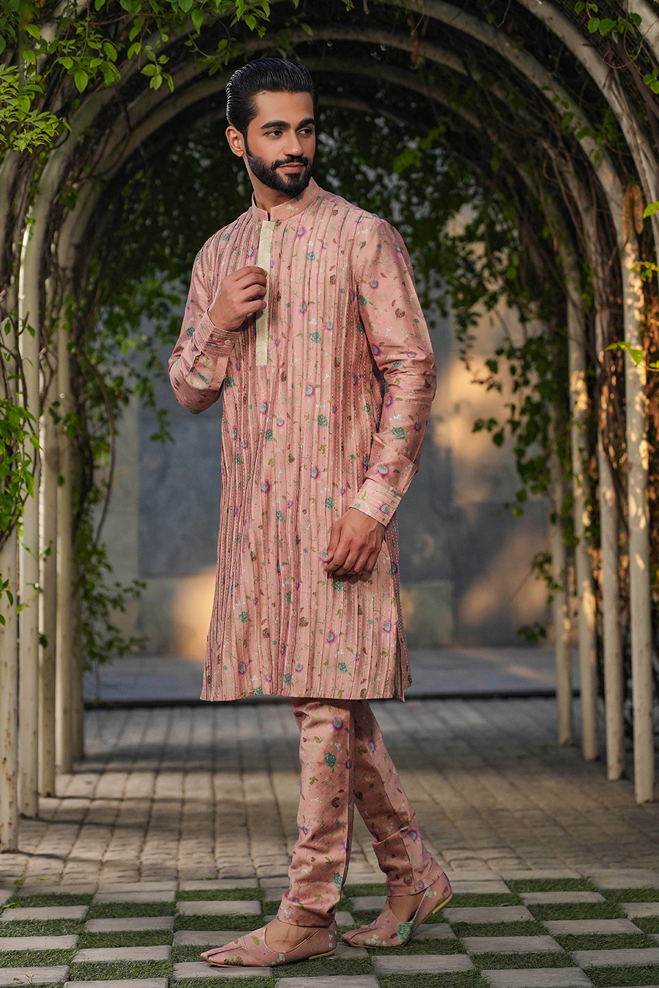 Blush Pink Mughal Pleated Embroidered Kurta Set