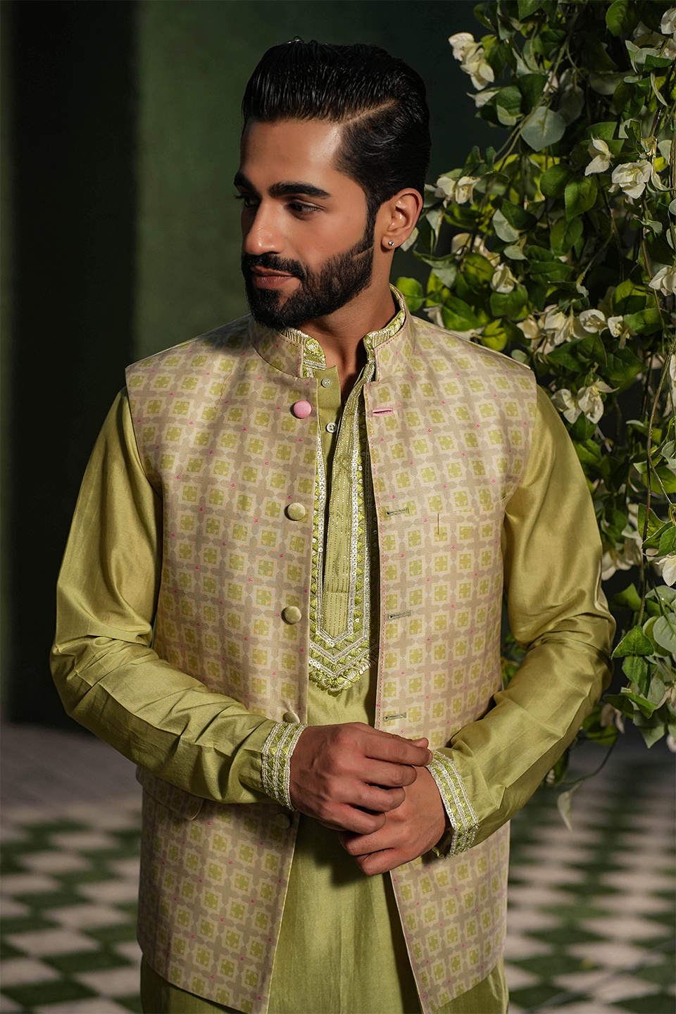 Sap Green Mughal Printed Bandi & Embroidered Kurta Set Label Niti Bothra Sap Green Mughal Printed Bandi & Embroidered Kurta Set Label Niti Bothra