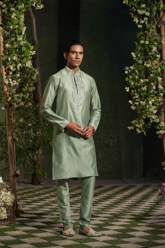 Turquoise Mughal Printed Bandi & Embroidered Kurta Set