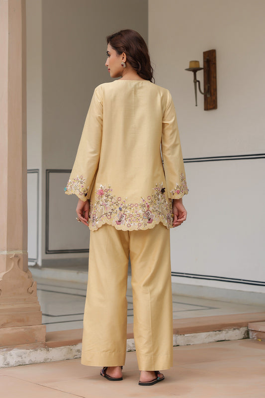 Gulzar Ivory Scallop Co-ord Set