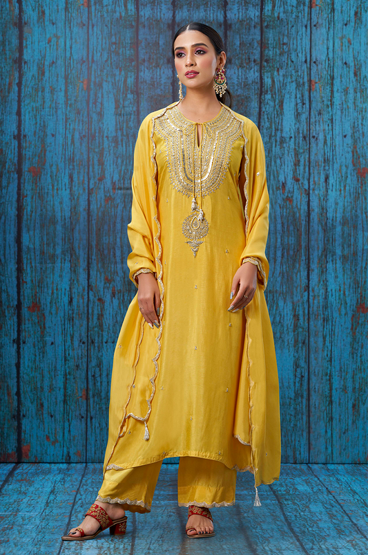 Yellow Tikki and Silver Zardozi Kurta Set