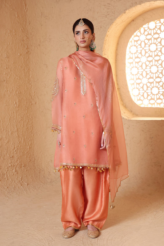 Mehrang Peach Short Pheran Kurta Set