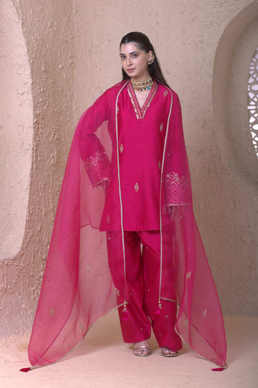 Rangrez Pink V Neck Short Kurta Set