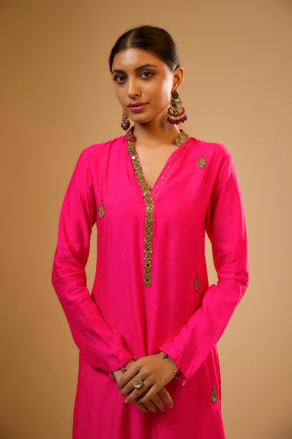 Nazakat Hot Pink Applique Kurta Set