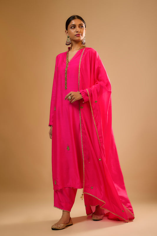 Nazakat Hot Pink Applique Kurta Set