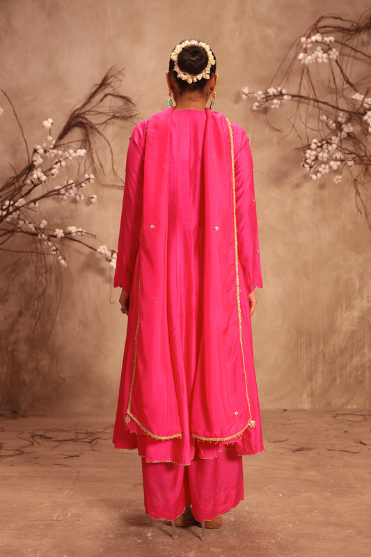 Nazakat Hot Pink Kalidaar Set