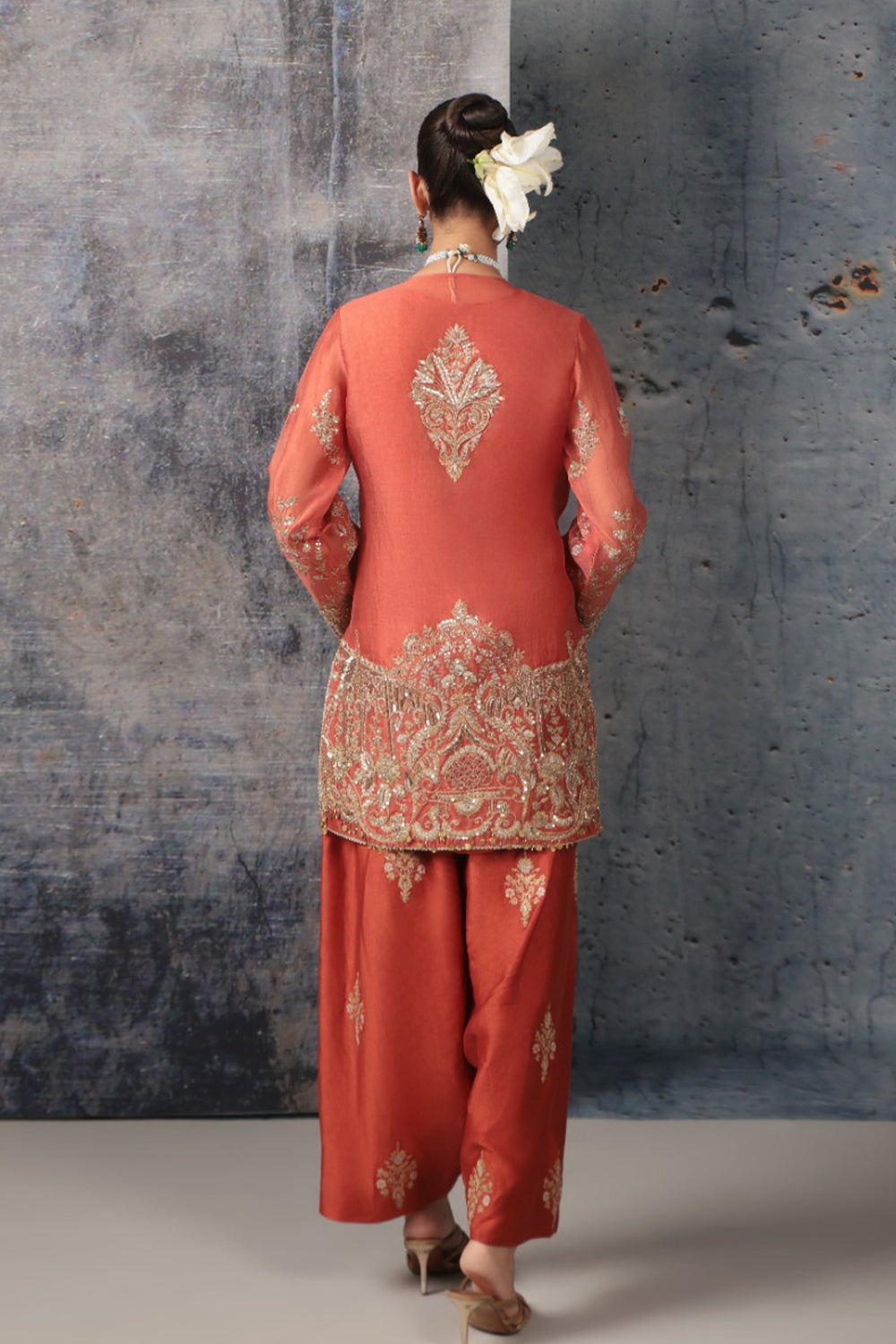 Zar-Rang Jaal Farshi Kurta Set