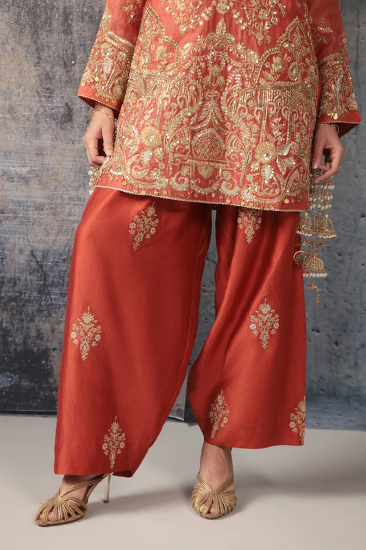 Zar-Rang Jaal Farshi Kurta Set