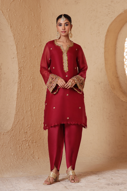 Zar:Rang Maroon Short Kurta Set