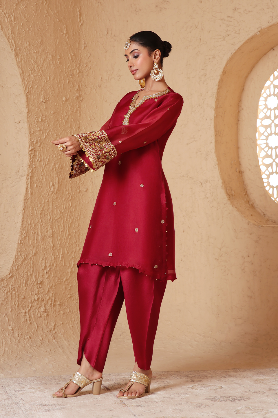 Zar:Rang Maroon Short Kurta Set