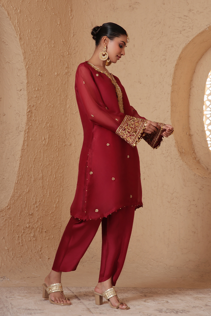 Zar:Rang Maroon Short Kurta Set