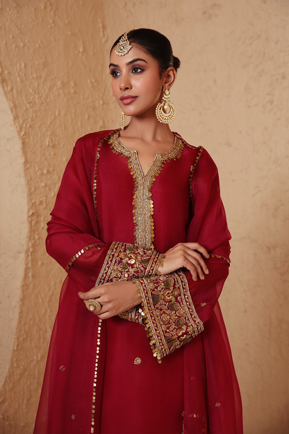 Zar:Rang Maroon Short Kurta Set