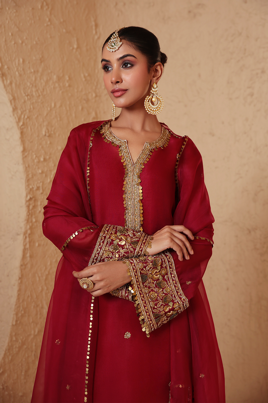 Zar:Rang Maroon Short Kurta Set