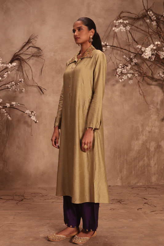 Nazakat Light Green Collar Kurta Set