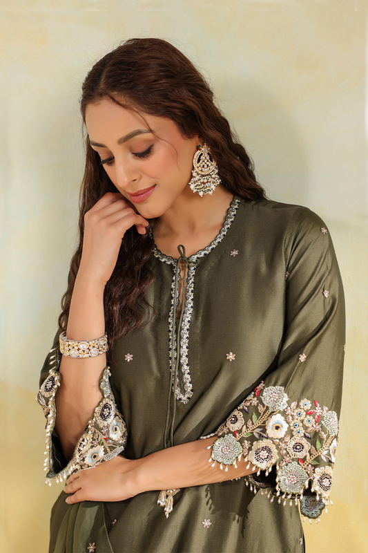 Olive Green Rose Cut Scallop Kurta Set