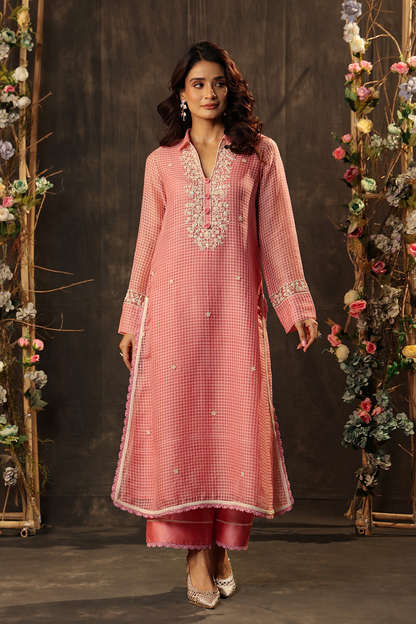 Vaayu Pink Collar Kurta Set