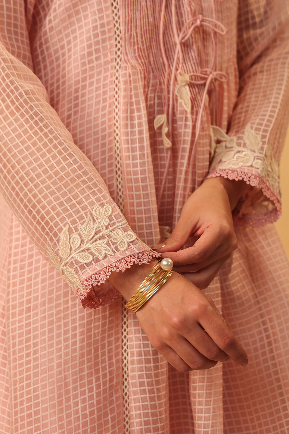 Vaayu Light Pink Tie-up Kurta Set