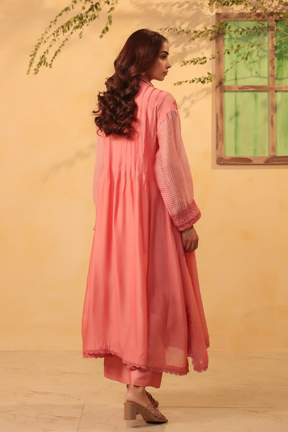 Vaayu Pink Pintuck Collar Kurta Set
