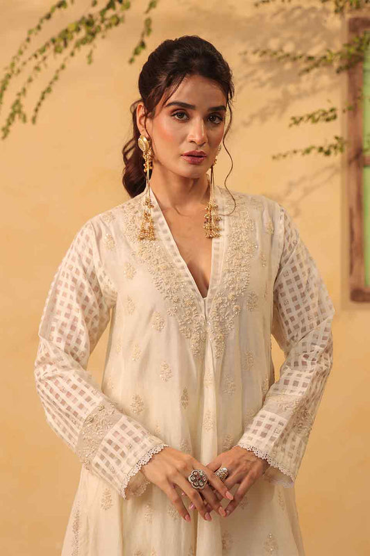 Vaayu Ivory Kalidar Set