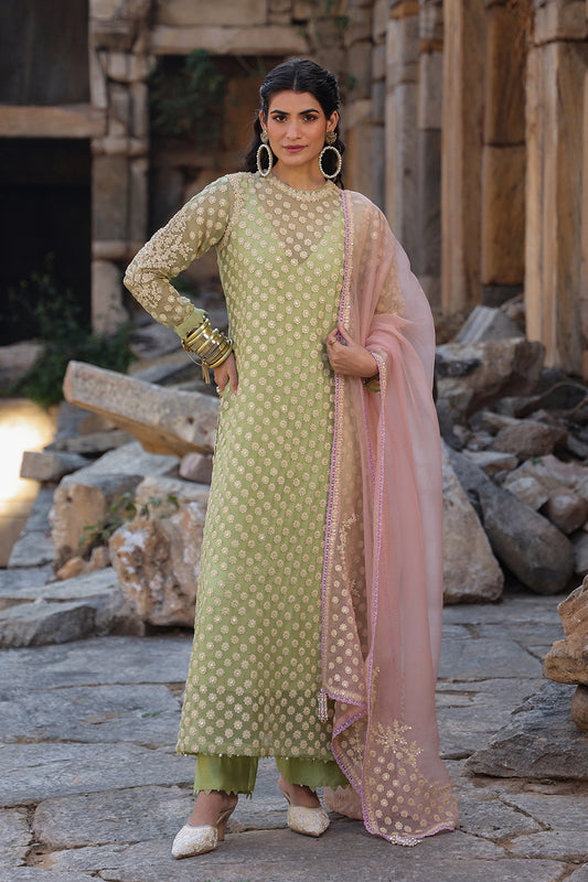 Vaayu Green Close Neck Kurta Set