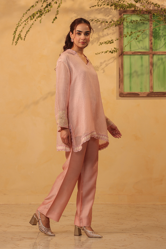 Vaayu Light Pink Applique Co-ord Set Set
