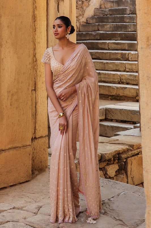Vaayu Light Pink Heavy Buti Saree Set