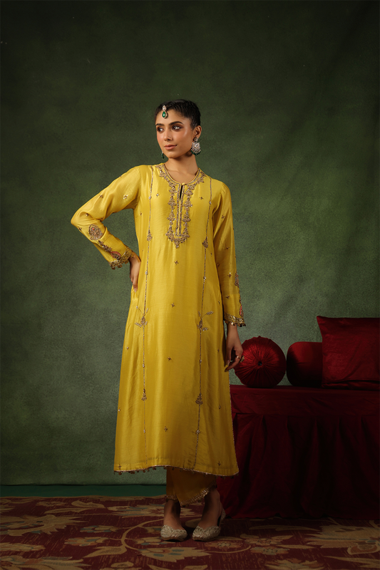 Pakeezah Zardosi Patti Buta Joda Sunhera