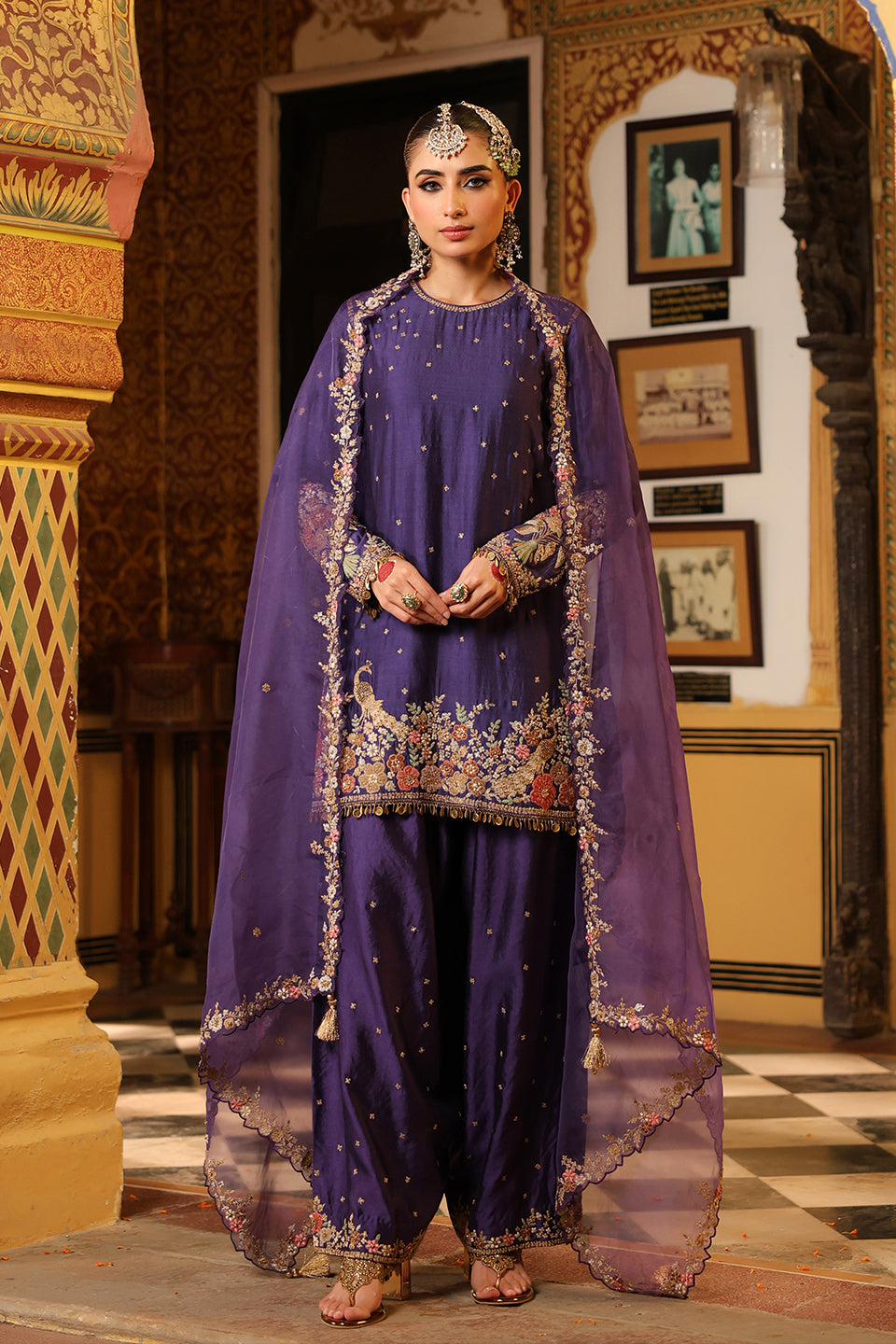 Ahista Purple Mayur Applique Short Kurta With Heavy Dupatta
