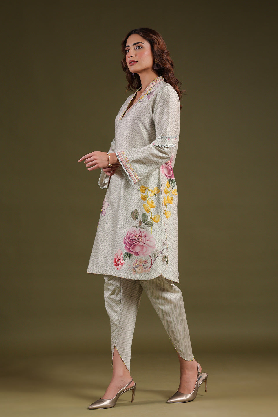 Noor Sage Green Zipper Kurti Set